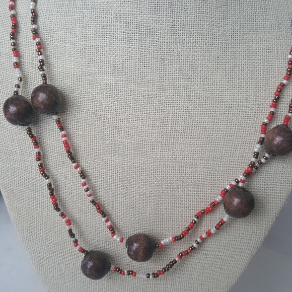 ✔️Long Wood Beaded Necklace - Picture 3 of 3